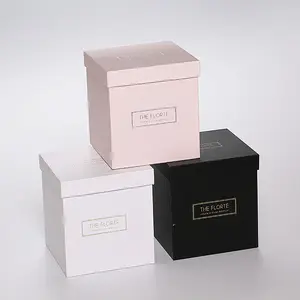 OEM Factory Luxury Rose Perfume Flower Packaging Boxes Cardboard Square Gift BoxためWatchとNecklace Jewelry Package