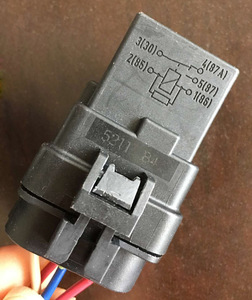 <span class=keywords><strong>Relè</strong></span> SPDT HELLA a 4 Vie <span class=keywords><strong>12</strong></span> <span class=keywords><strong>Volt</strong></span> 20, 40A 4RD 007 794 32 - Product Image 4