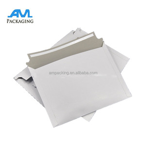 <span class=keywords><strong>Enveloppe</strong></span> en papier format <span class=keywords><strong>A4</strong></span> sur mesure avec finition de surface par revêtement aqueux pour usage industriel et postal - Product Image 1