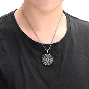 איכות גיאומטרי דפוס קמע רונה ויקינג תליון שרשרת לגברים - Product Image 5