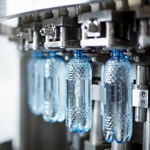 Automática <span class=keywords><strong>mineral</strong></span> pura <span class=keywords><strong>agua</strong></span> <span class=keywords><strong>destilada</strong></span> máquina de llenado/planta - Product Image 3