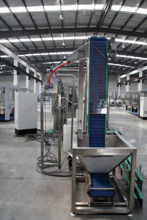Máy chiết rót nước ép trái cây hoàn toàn tự động 24000BPH 5