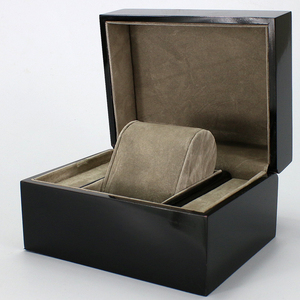 Venta caliente brillante caja de reloj de madera, pintura laca caja de reloj de madera, reloj negro caja de madera con logotipo - Product Image 1