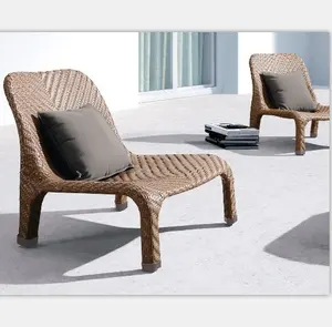 現代的なシンプルなデザイナーホーム裏庭屋外パティオ家具サイドテーブルアームレス読書籐籐椅子