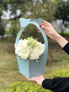 Ramo de flores plegable <span class=keywords><strong>con</strong></span> forma trapezoidal personalizado, cesta de papel portátil, embalaje de <span class=keywords><strong>rosas</strong></span> frescas, caja de flores <span class=keywords><strong>con</strong></span> asa - Product Image 5