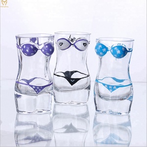 Verre à shot personnalisé avec design amusant, verre à boire durable pour les fêtes, idéal pour la tequila, la vodka, le whisky, le <span class=keywords><strong>bourbon</strong></span> - Product Image 2