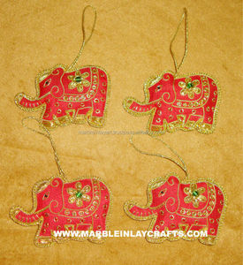 Adorno Navideño Colgante con Forma de Elefante - Product Image 1