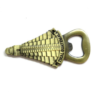 Vendita all'ingrosso Custom <span class=keywords><strong>Tikal</strong></span> <span class=keywords><strong>Guatemala</strong></span> Souvenir turistico in lega di zinco metallo città apribottiglie magnete frigo - Product Image 6