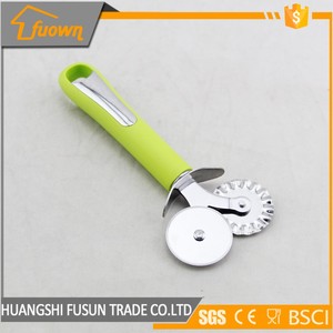 Pâtisserie Outils En Acier Inoxydable Double <span class=keywords><strong>Tour</strong></span> De Roue Couteau À <span class=keywords><strong>Pizza</strong></span>/<span class=keywords><strong>Pizza</strong></span> Trancheuse Avec Platic Poignée - Product Image 2