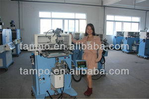 Machine de sérigraphie <span class=keywords><strong>sur</strong></span> <span class=keywords><strong>verre</strong></span> cylindrique/plat flacon LC-400E <span class=keywords><strong>serigraphie</strong></span> - Product Image 4