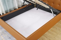 Kostenloses Muster Futuristischer Luxus-Kingsize-Bettrahmen im Angebot