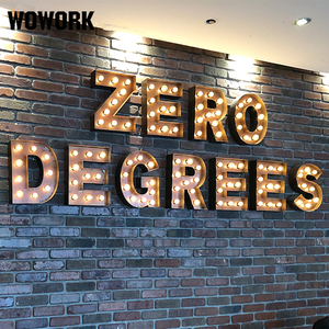 2025 WOWORK divertimento lettere elettroniche colorate ha portato la decorazione di carnevale illumina il segno del tendone per la decorazione del negozio