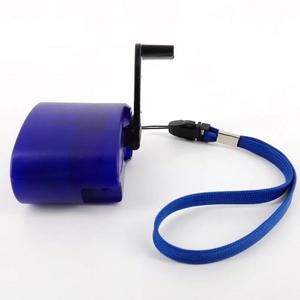 <span class=keywords><strong>USB</strong></span> Téléphone Portable <span class=keywords><strong>Dynamo</strong></span> <span class=keywords><strong>Chargeur</strong></span> avec Adaptateur De Câble en Plein Air D'urgence <span class=keywords><strong>Chargeur</strong></span> De Voyage - Product Image 4