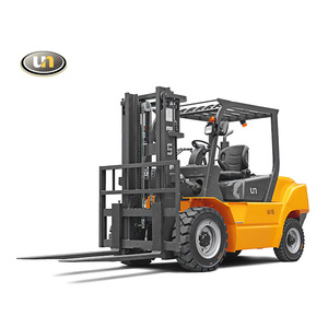 رافعات شوكية ديزل متوسطة الحجم بسعة 4.5 طن - Product Image 1