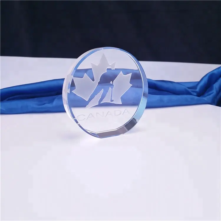 Hockey Puck Dentro Escultura De Cristal Paperweight Com 3D Logotipo Gravado A Laser