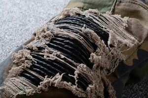 Oem ערפל סקיני קרעים קרועים אופנוען ג 'ינס pant camo