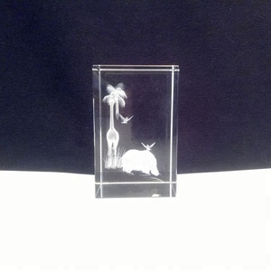 Haute Qualité Blanc Cristal Cube <span class=keywords><strong>Image</strong></span> Personnalisée Ou Mots 3D Laser Cristal Cube Pour Presse-papiers Ou Entreprise Cadeaux - Product Image 5