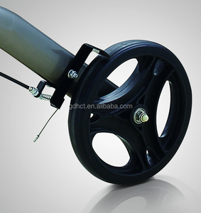 Rolator Aluminium HCT-9137B, Rolator Aluminium Lipat Lengan Bawah Ringan dengan Tas untuk Penggunaan Dalam dan Luar Ruangan Eldly - Product Image 5