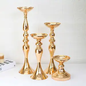 卸売 花スタンドゴールド-ゴールドメタルワイヤー花のハロー結婚式のテーブルセンターピース用スタンド
