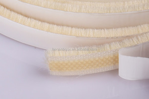 شريط واقي من الشعر الخشن ذاتي اللصق للأبواب والنوافذ - Product Image 4