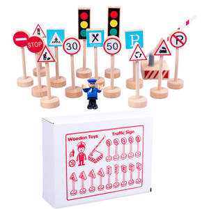 Jouets en bois avec signes de route, lot de 15, avec livraison rapide - Product Image 6