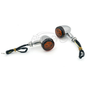 Las señales de vuelta de la motocicleta cráneo lente Indicadores Blinkers luces para Harley Dyna Cafe <span class=keywords><strong>Racer</strong></span> - Product Image 2