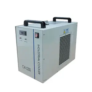 CE Sistema de resfriamento de água industrial para máquina a laser CW5200