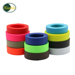 Colliers de chien en polyester enduit de PVC laisses harnais de cheval serre-tête leggings licou polaire PC fabriqué en nylon de qualité - Product Image 1