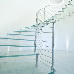 Crystal clear cantilevered staircase in Acrylic stairs