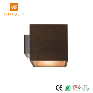 Mini <span class=keywords><strong>Hotel</strong></span> Rústico superficie cuadrada montada arriba y abajo sola luz LED de pared - Product Image 2