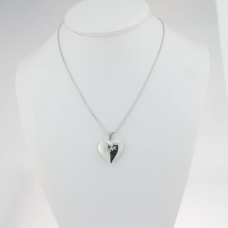 Trendy Heart Flower Locket Opens Pendant Necklace Jewelry Love Gift For Women Vintage Photo Frame Best Gift