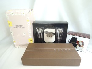 บรรจุภัณฑ์กล่องกระดาษน้ำหอมดอกไม้สีชมพู - Product Image 4