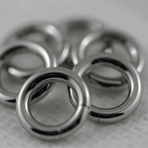 12 ग्राम बड़ा गेज टाइटेनियम चिकनी खंड छल्ले - Product Image 1