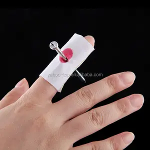 10 pièces/ensemble nouveau Style blague faire plaisir nouveauté blague jouet faux ongles à travers le doigt enfants enfants poisson d'avril jour jouets