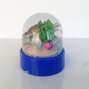 Calidad Premium resina personalizada cuento de hadas Sealife tortugas globo de nieve de plástico para regalo recuerdo - Product Image 2