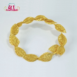 Couronne de laurier grec Toga avec feuille d'or