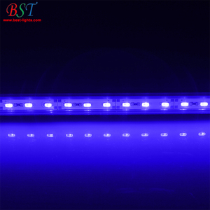 110 โวลต์/120 โวลต์ <span class=keywords><strong>strip</strong></span> IP66 กันน้ำ <span class=keywords><strong>led</strong></span> <span class=keywords><strong>strip</strong></span> แม่เหล็กติดตั้งแถบบาร์ขายส่ง