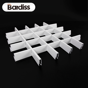 Faux plafond décoratif en grille métallique blanche pour intérieur, 100 x 100, en aluminium à cellules ouvertes - Product Image 3