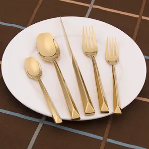 มีดหรูหราชุด PVD เคลือบกลวงสแตนเลส Flatware ชุดอาหารค่ำ/ของขวัญ100 Pcs ที่กำหนดเองเลเซอร์กระจกภาษาโปลิชคำ