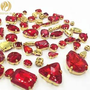 Đỏ May Trên Hỗn Hợp Hình Dạng Rhinestone Với Móng Vuốt Vàng