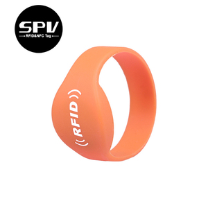 Phổ Biến Không Thấm Nước Có Thể Điều Chỉnh Bền NFC Ban Nhạc <span class=keywords><strong>Mifare</strong></span> Cổ Điển 1K Miafre <span class=keywords><strong>Ultralight</strong></span> C RFID Silicone Dây Đeo Cổ Tay Cho Công Viên Nước - Product Image 2