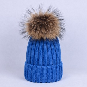 Cappello con berretto mimetico personalizzato con Logo personalizzato in maglia Unisex invernale in acrilico ricamato su misura con procione Pom Pom Beach - Product Image 3