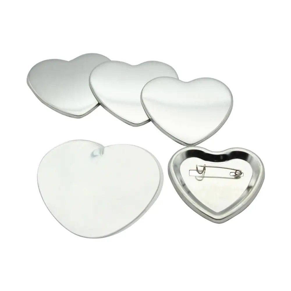 Materiales de fabricación de insignias de botón en blanco con forma de corazón