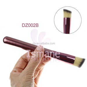 Nueva Nylon Face Blender Brush Mineral Powder Cepillo <span class=keywords><strong>En</strong></span> Ángulo Cepillo de Base Plana - Product Image 2