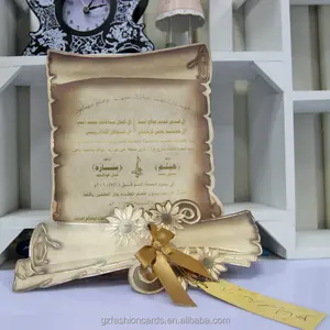 Convites de casamento de rolagem de fita de ouro real personalizada