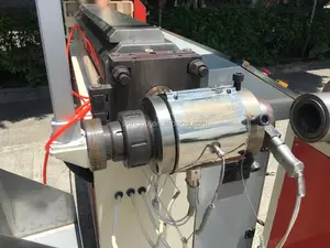 PVC Kaplı Oluklu Metal Yağmurlama Hortum Şekillendirme Makinesi