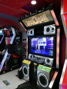 Machine de jeu de danse musicale à monnayeur <span class=keywords><strong>pour</strong></span> salle d'arcade intérieure, à forte rentabilité, <span class=keywords><strong>pour</strong></span> parc d'attractions, à vendre - Product Image 2