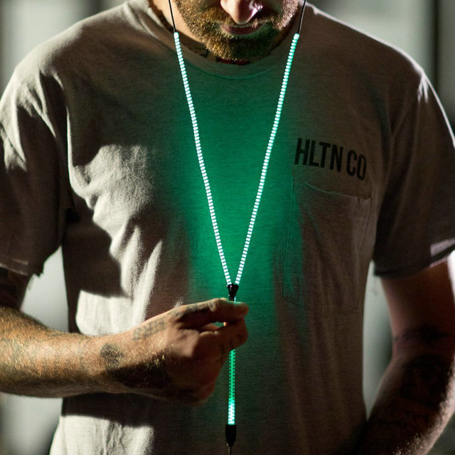 Metal Zipper Earbuds with Microphone Led Night Glowing Light up Luminous Earphone for Mobile Phones