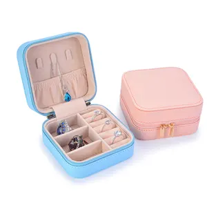 便携式旅行首饰盒，带拉链化妆盒和PU皮革制成的储物盒，用于戒指