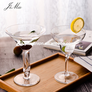 Venta al por mayor de <span class=keywords><strong>policarbonato</strong></span> de forma única plástico irrompible Martini copas de vino con bola de células madre - Product Image 5